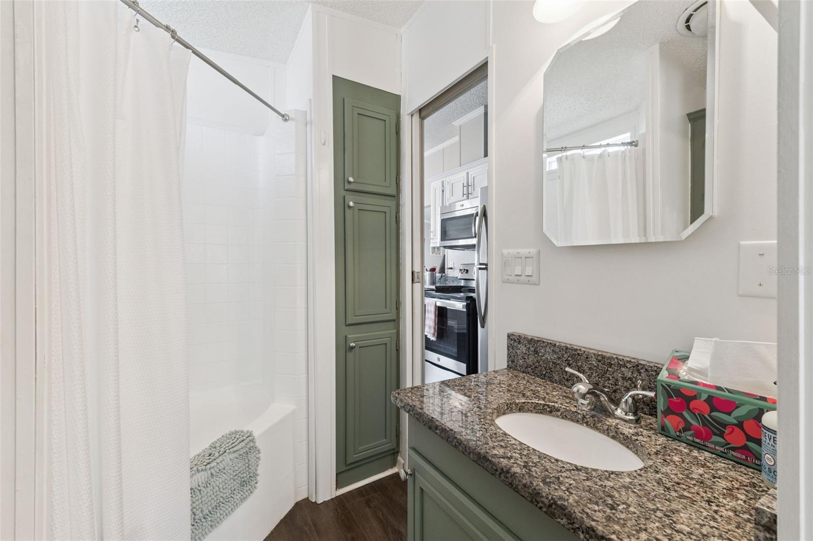 OUTDOOR RESORTS AMERICA - Residential