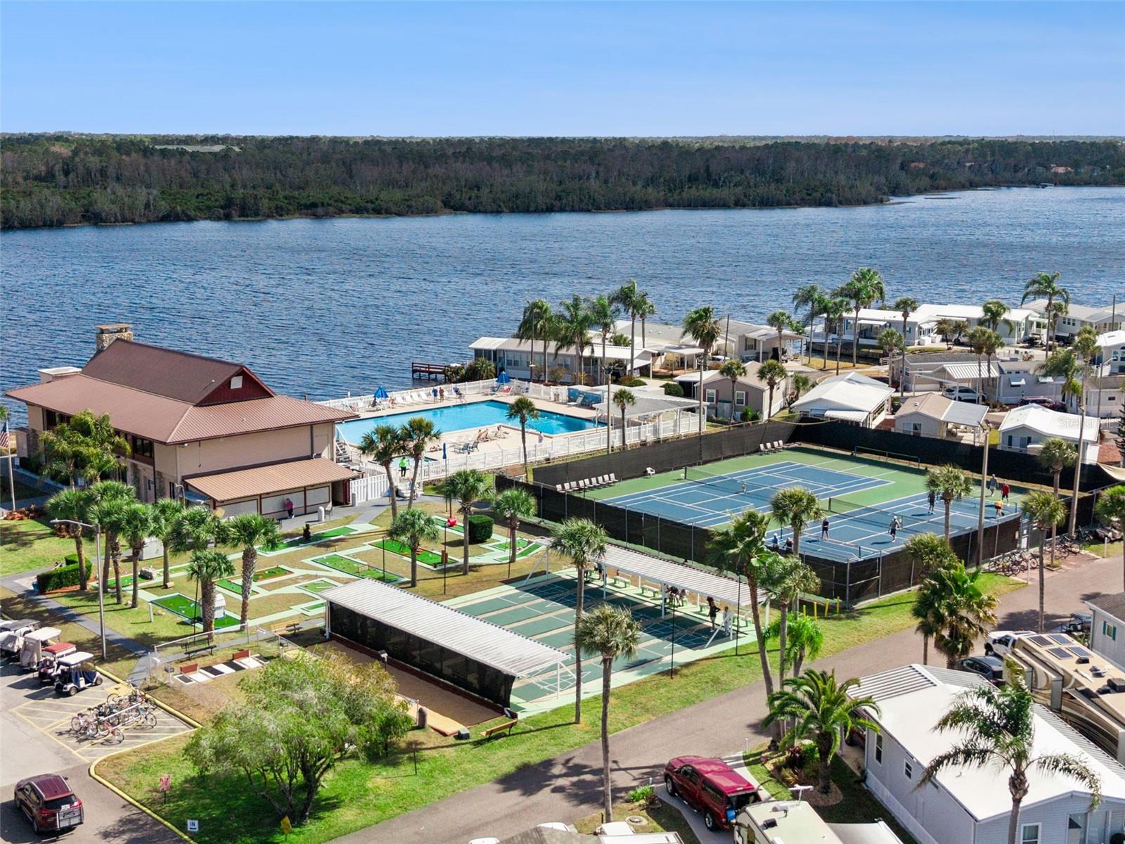 OUTDOOR RESORTS AMERICA - Residential