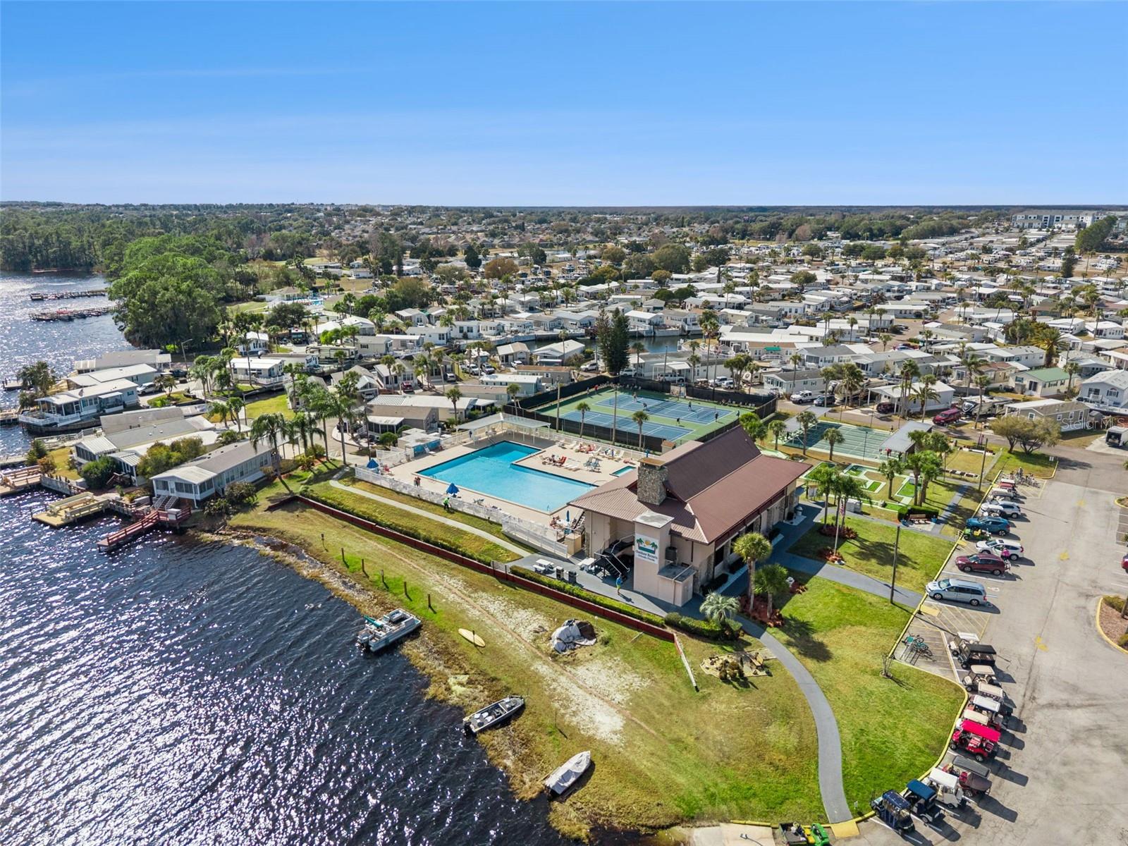 OUTDOOR RESORTS AMERICA - Residential