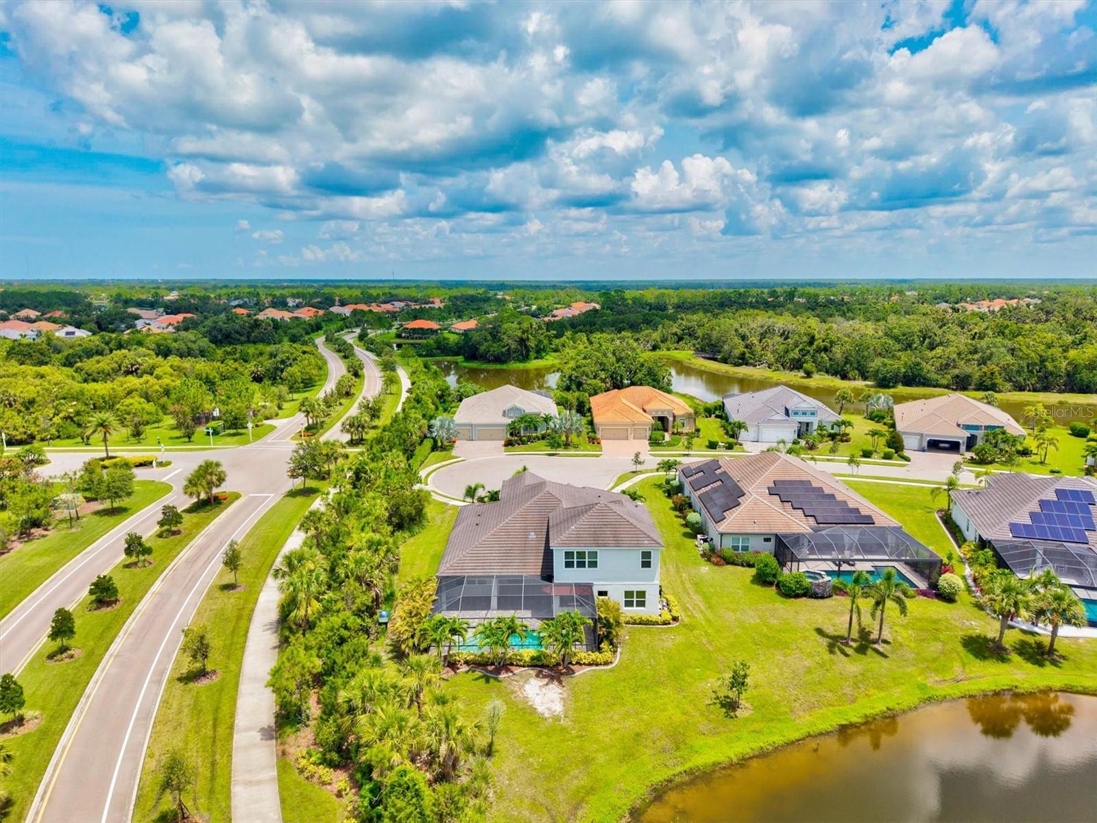 GRAND PALM - Residential