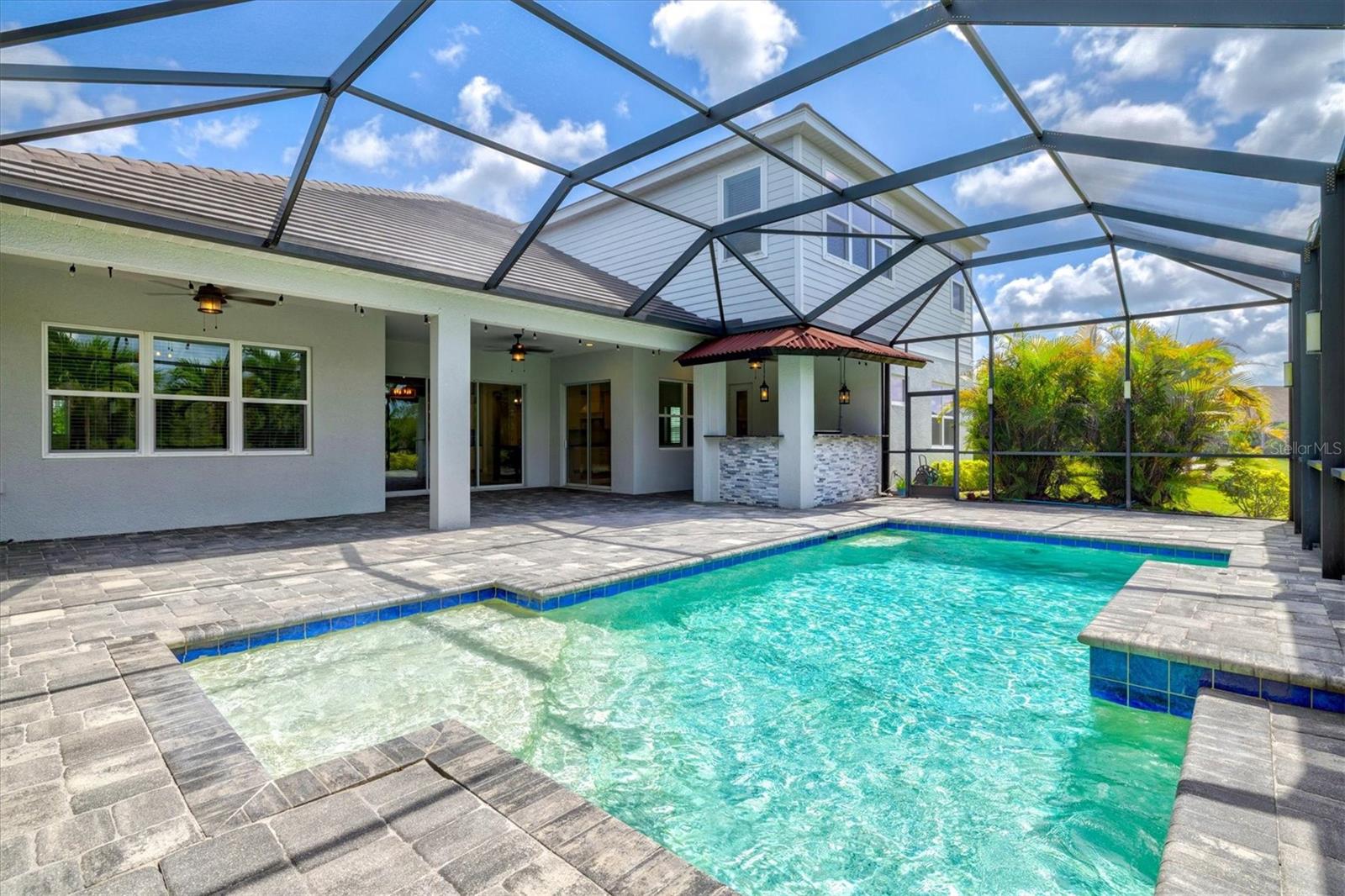 GRAND PALM - Residential