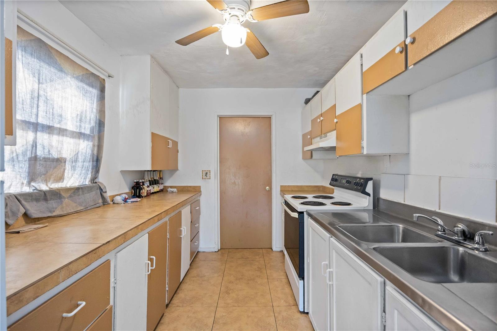 ACREAGE - Residential Income