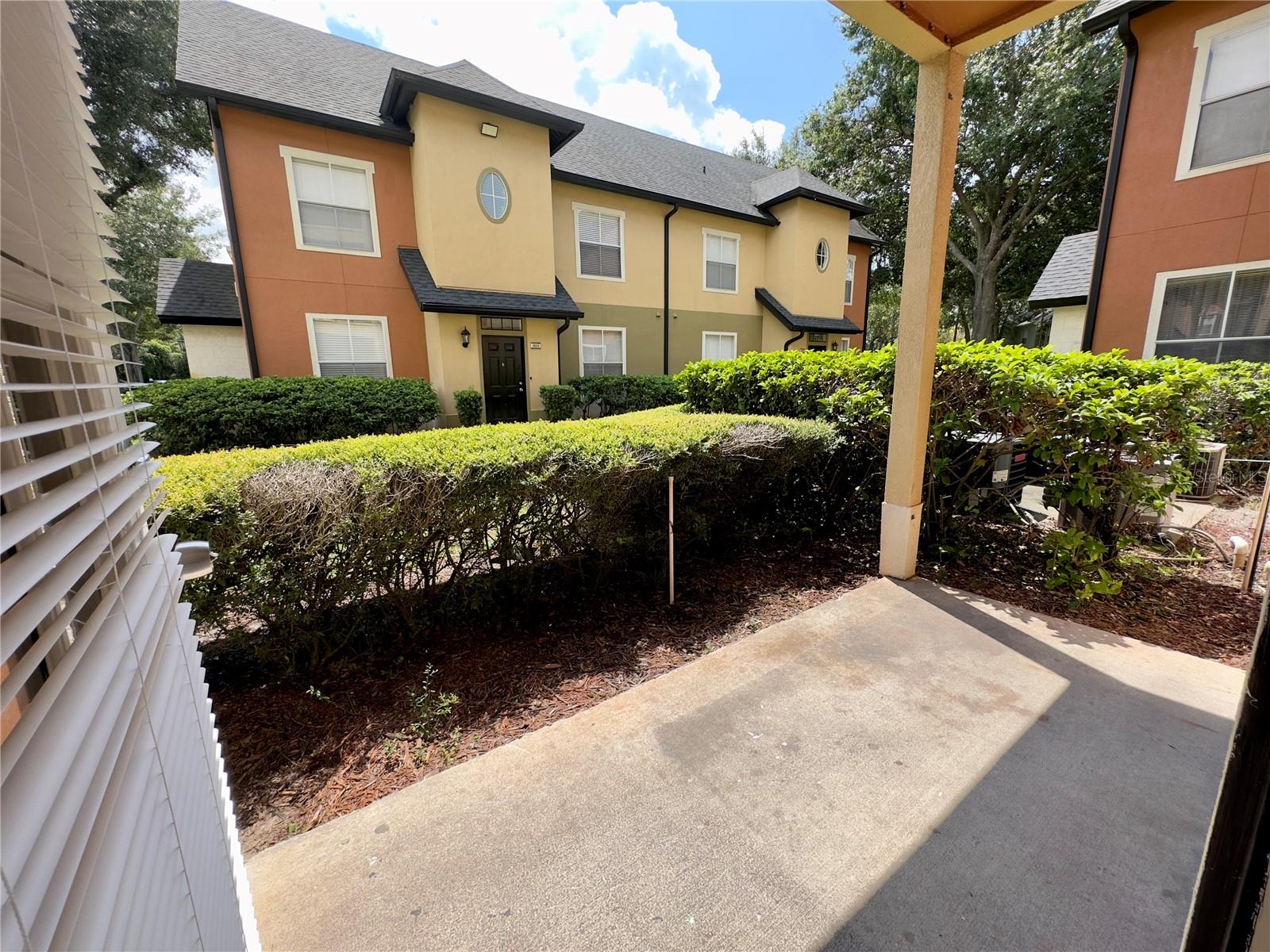 FOUNTAINS/METRO WEST - Residential Lease