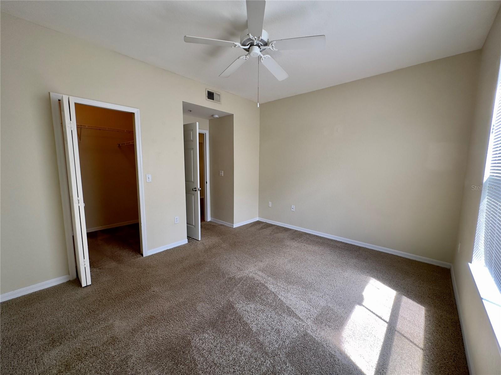 FOUNTAINS/METRO WEST - Residential Lease