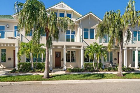 A home in BELLEAIR