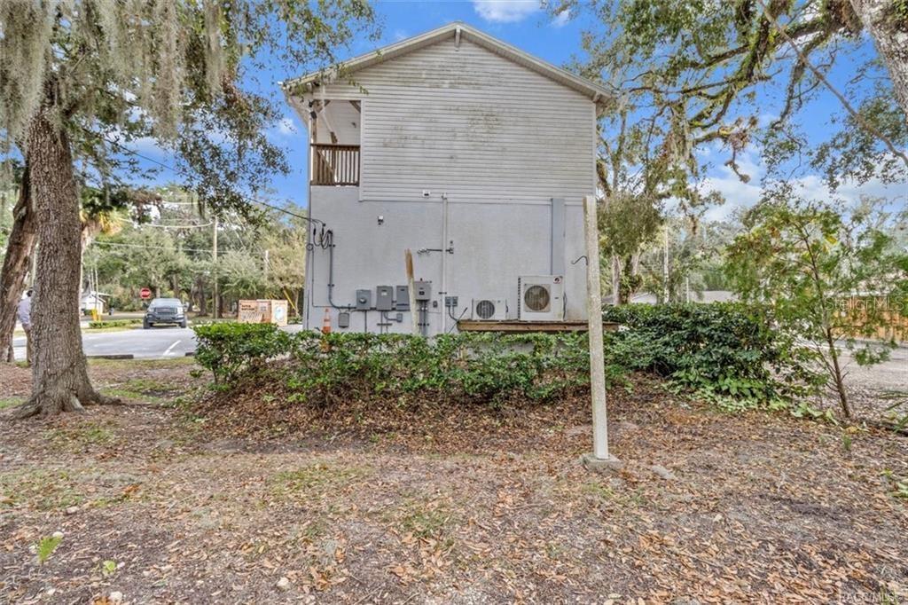HOMOSASSA TOWN - Residential