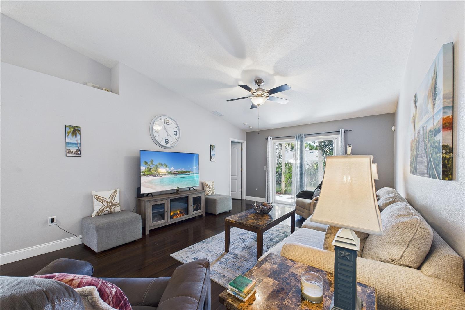 GREAT OAKS UNIT 02 - Residential