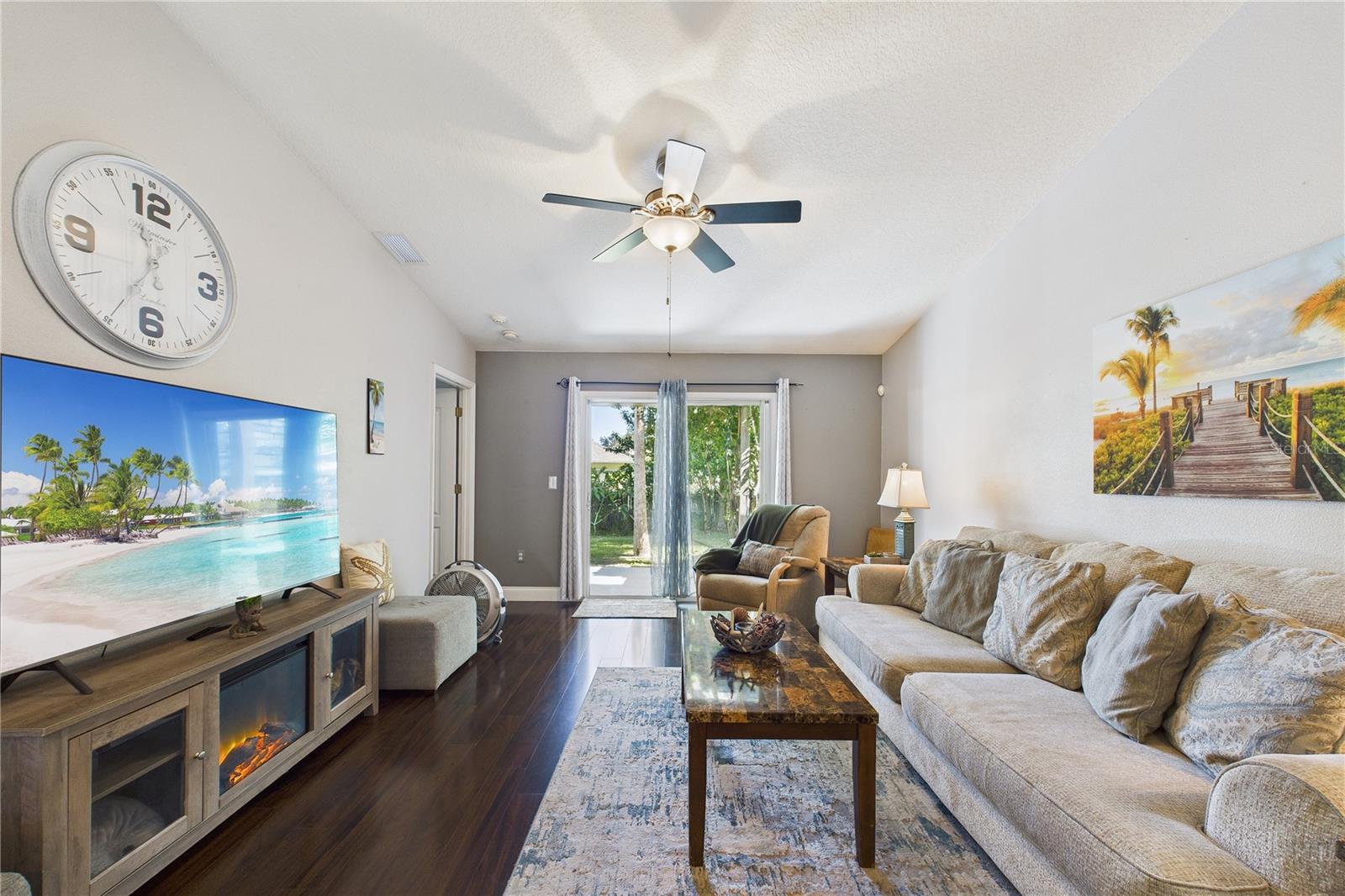 GREAT OAKS UNIT 02 - Residential