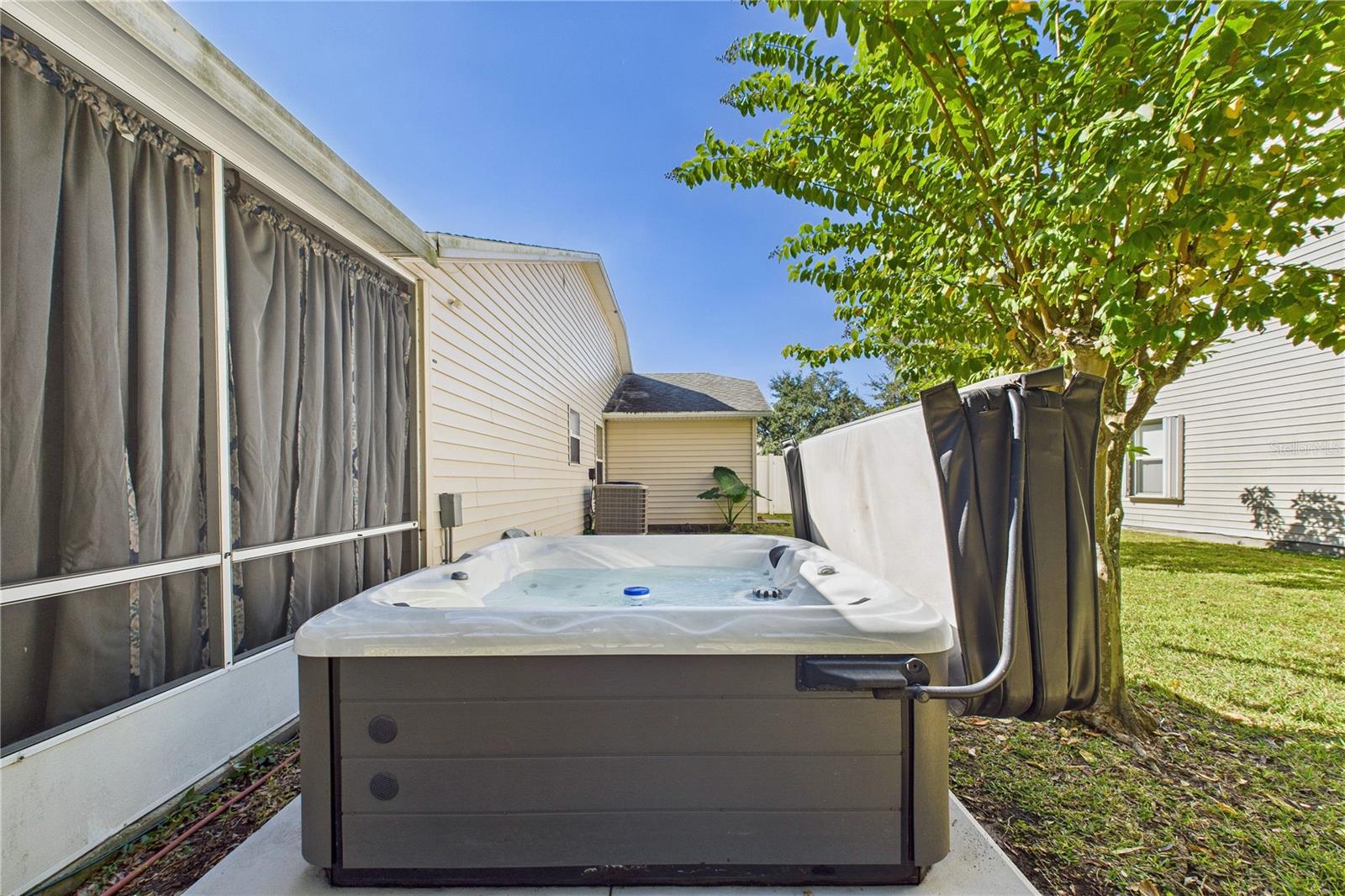 GREAT OAKS UNIT 02 - Residential