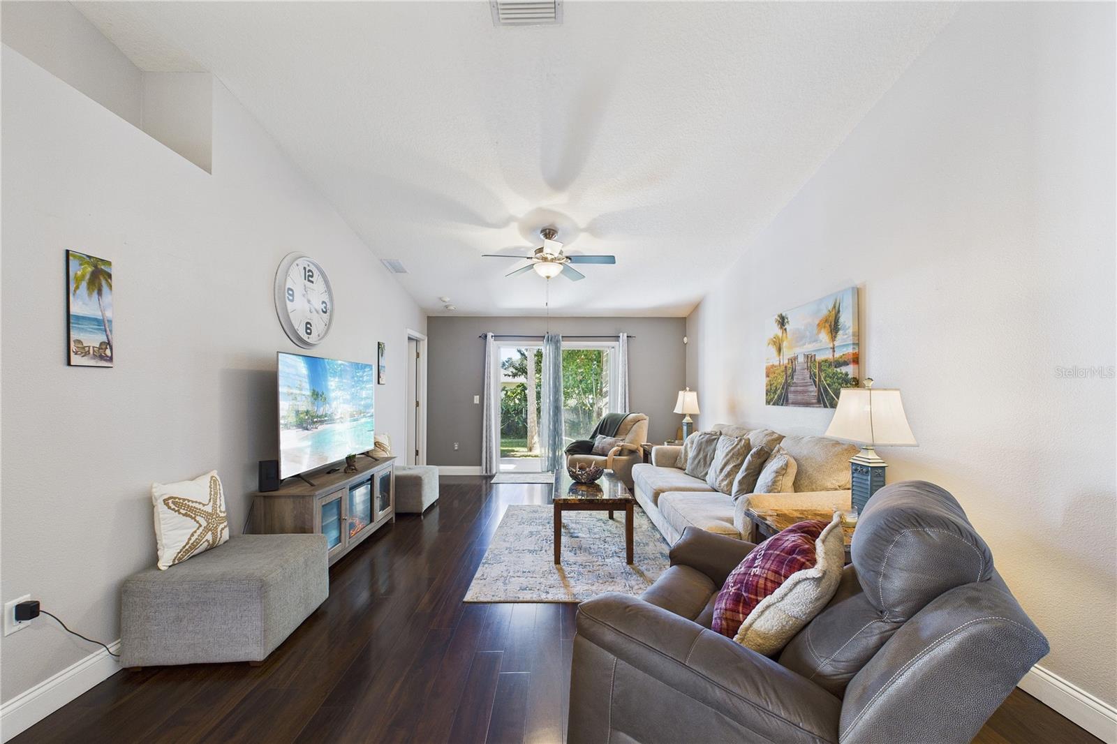 GREAT OAKS UNIT 02 - Residential