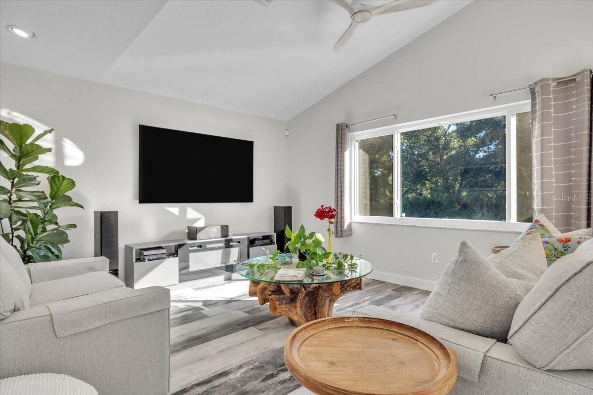 PUNTA GORDA ISLES SEC 20 - Residential