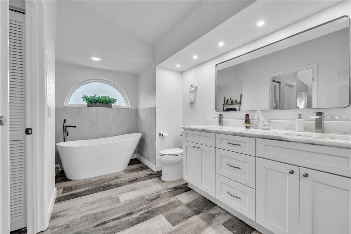 PUNTA GORDA ISLES SEC 20 - Residential