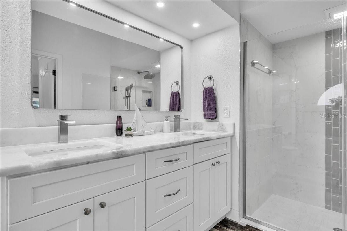 PUNTA GORDA ISLES SEC 20 - Residential