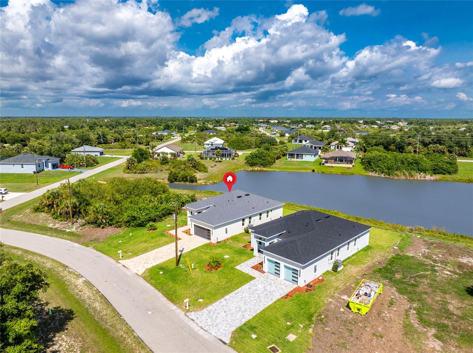 ROTONDA LAKES - Residential