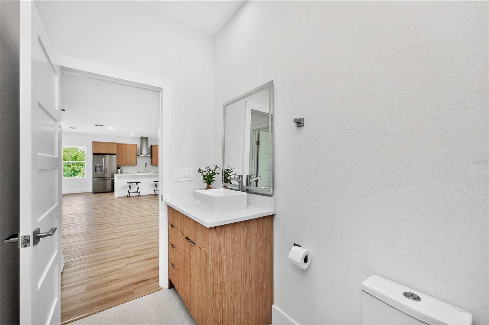 ROTONDA LAKES - Residential