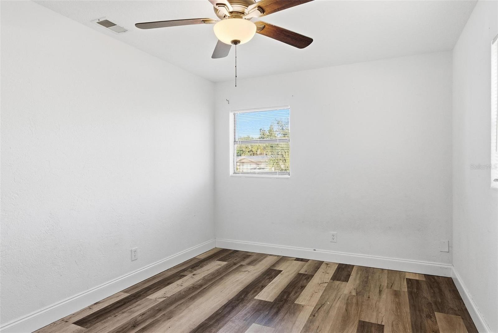 DAYTONA BEACH - Residential