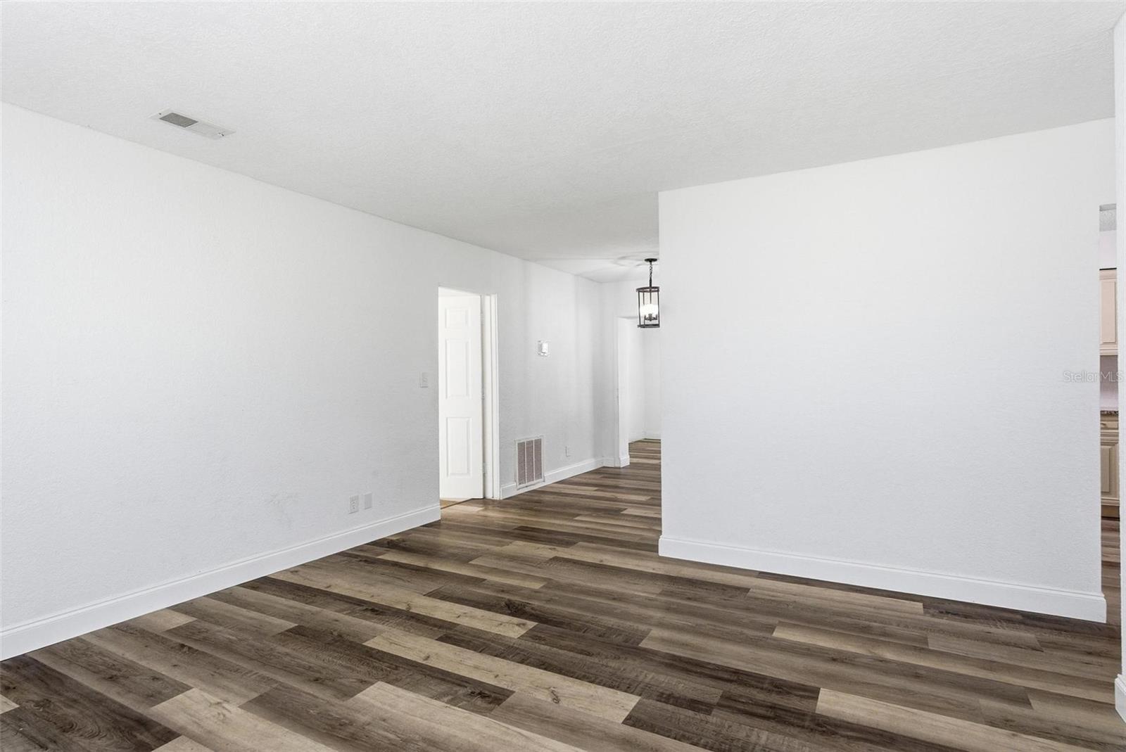 DAYTONA BEACH - Residential