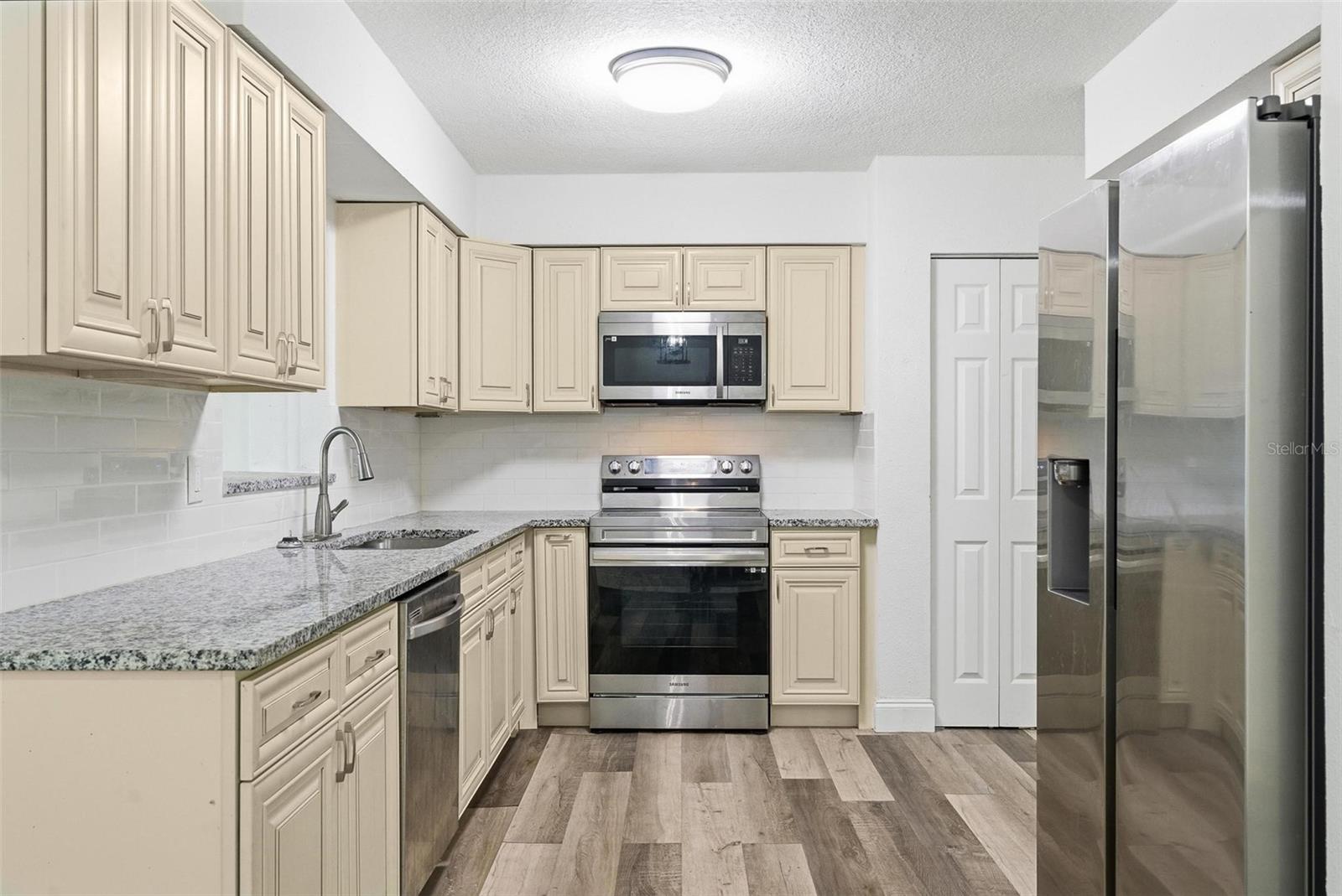 DAYTONA BEACH - Residential