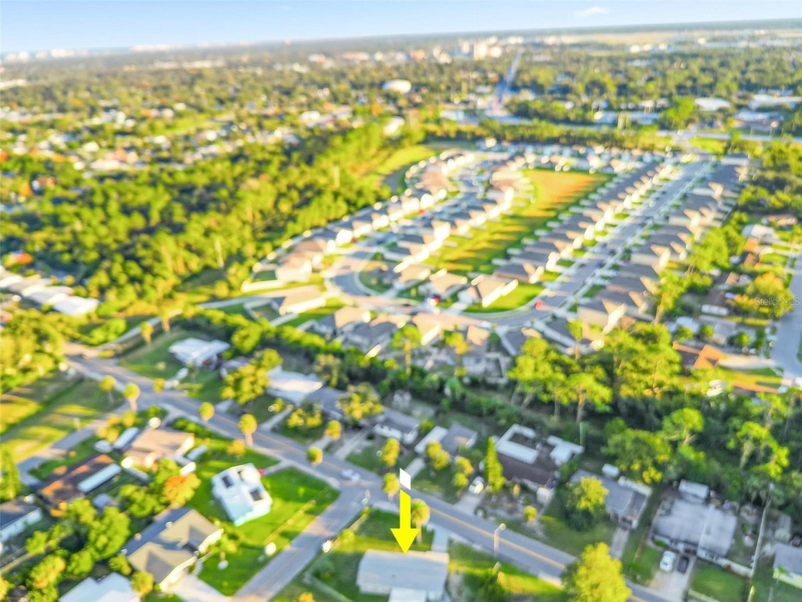 DAYTONA BEACH - Residential