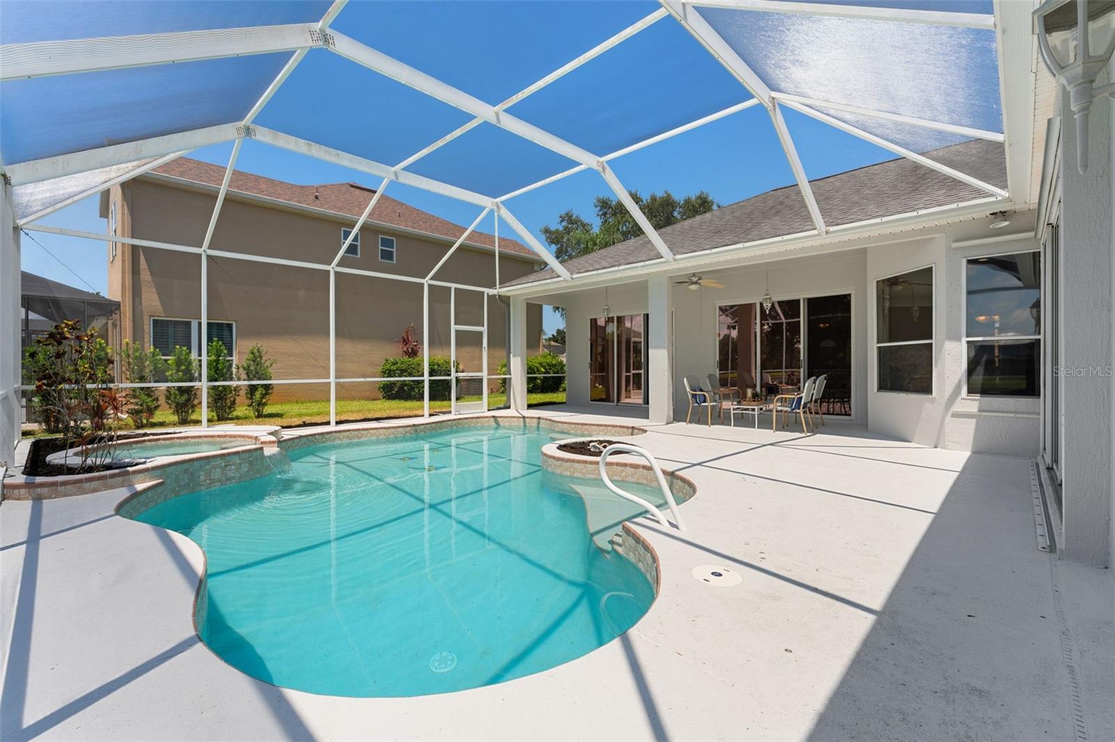 SAWGRASS AT SUNTREE PHASE ONE - Residential