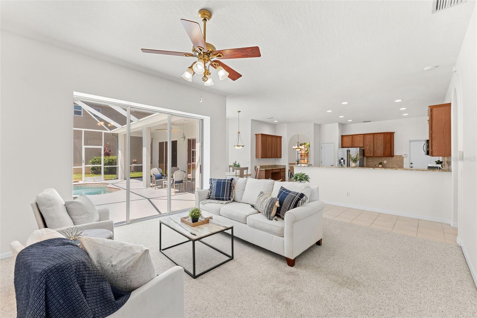 SAWGRASS AT SUNTREE PHASE ONE - Residential