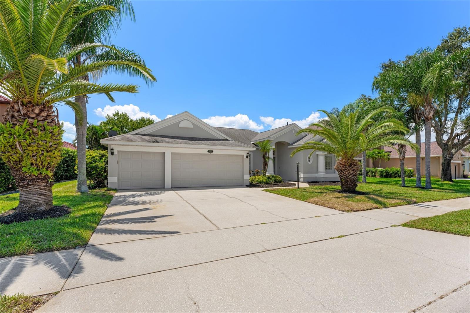 SAWGRASS AT SUNTREE PHASE ONE - Residential