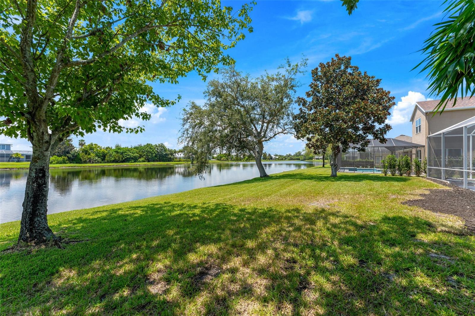 SAWGRASS AT SUNTREE PHASE ONE - Residential