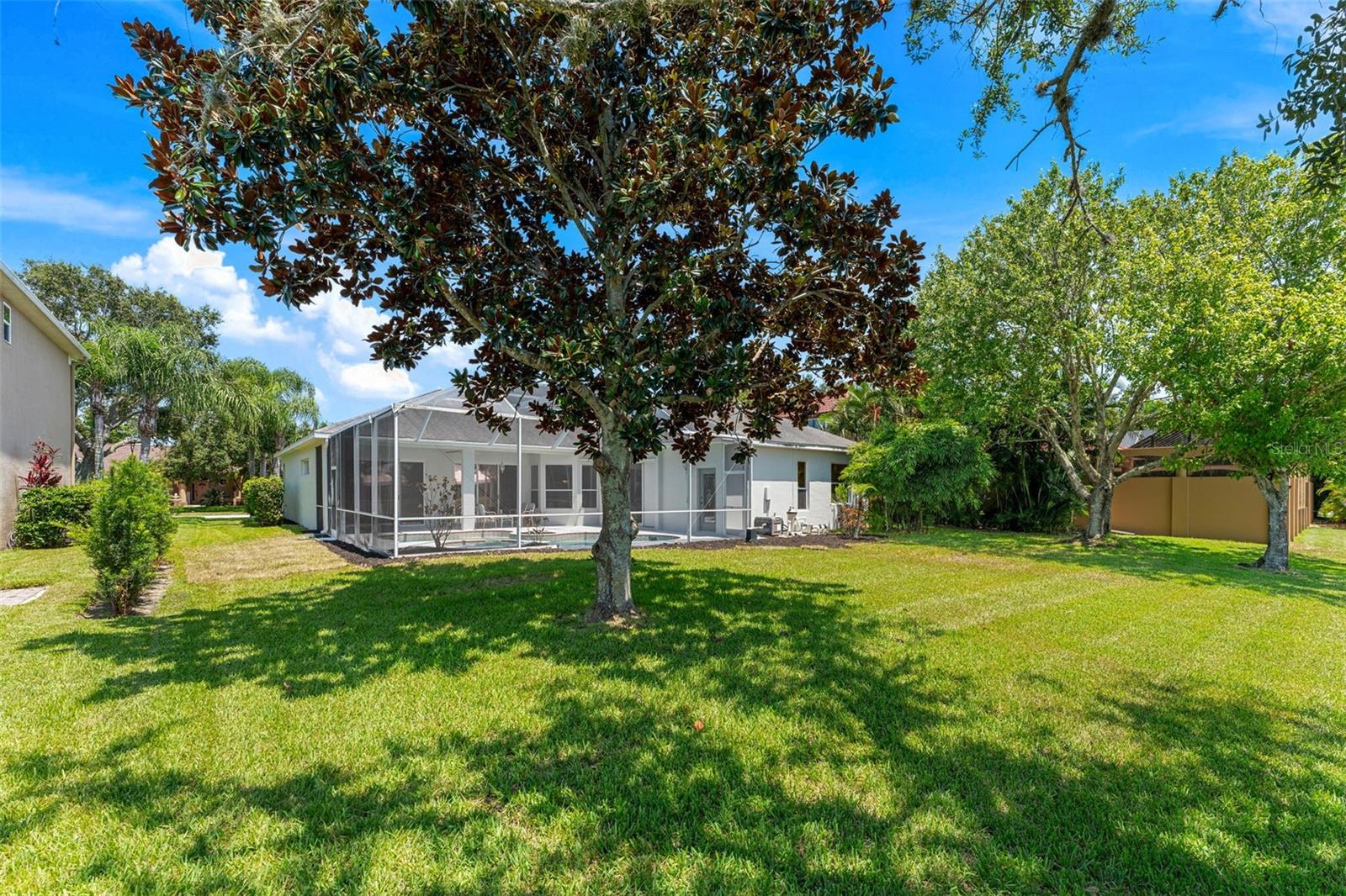 SAWGRASS AT SUNTREE PHASE ONE - Residential