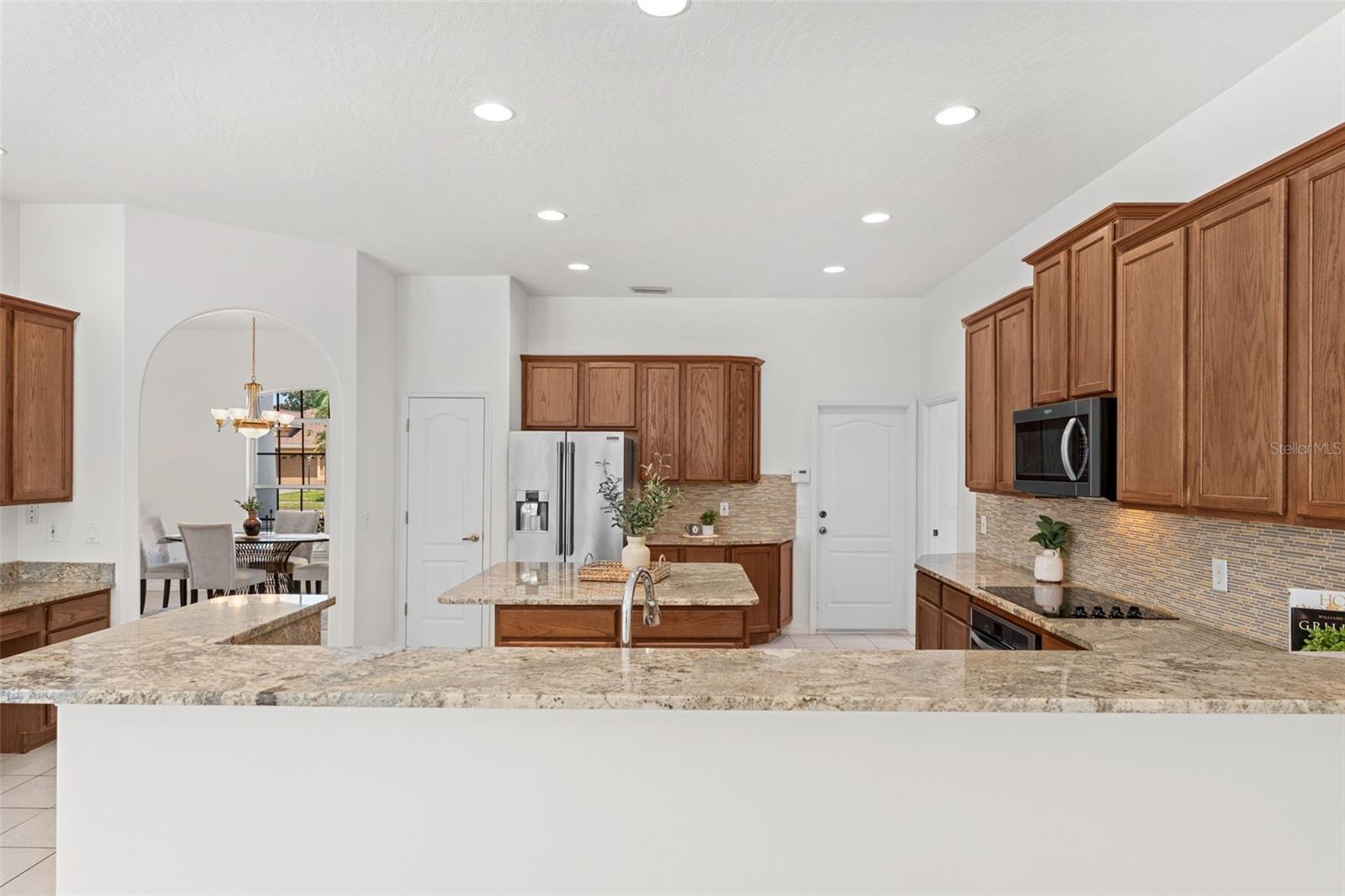 SAWGRASS AT SUNTREE PHASE ONE - Residential