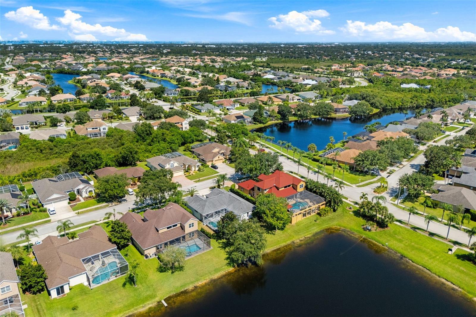 SAWGRASS AT SUNTREE PHASE ONE - Residential
