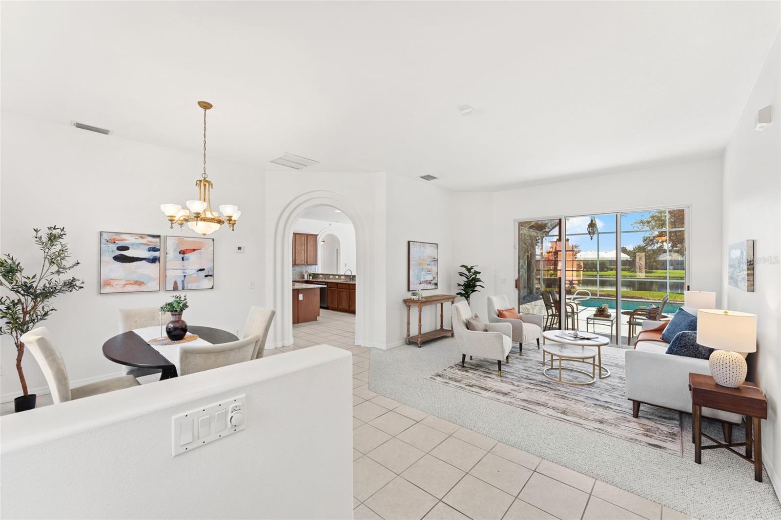 SAWGRASS AT SUNTREE PHASE ONE - Residential