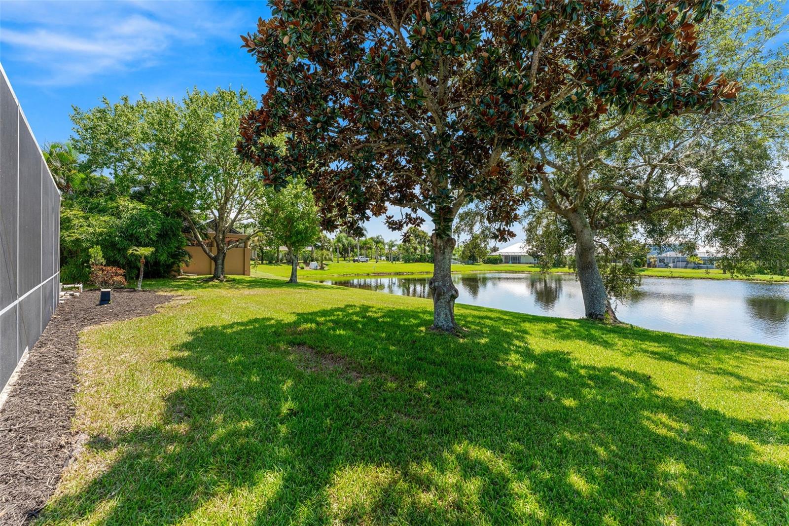 SAWGRASS AT SUNTREE PHASE ONE - Residential