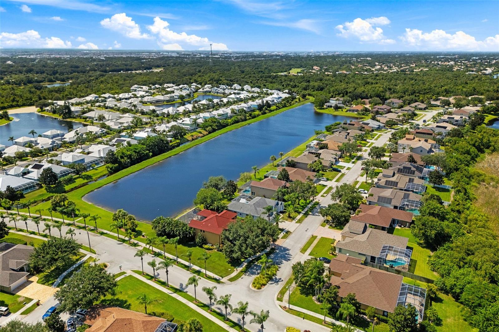 SAWGRASS AT SUNTREE PHASE ONE - Residential