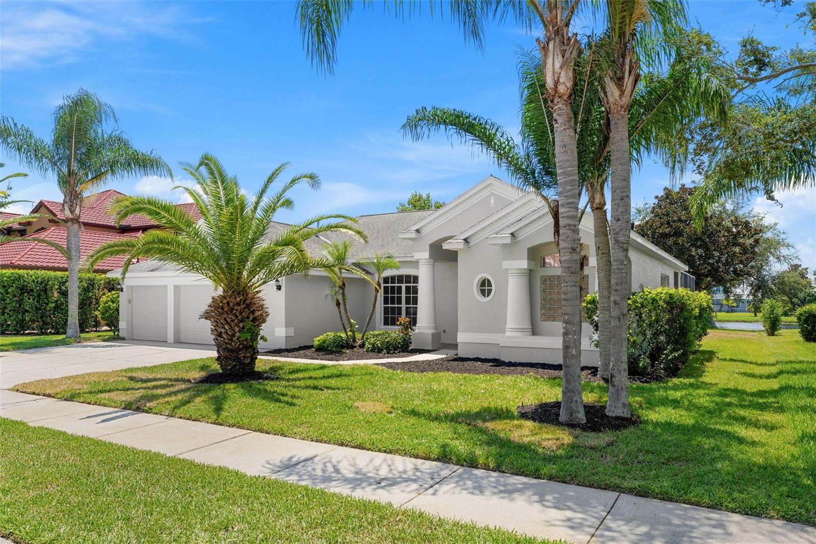 SAWGRASS AT SUNTREE PHASE ONE - Residential