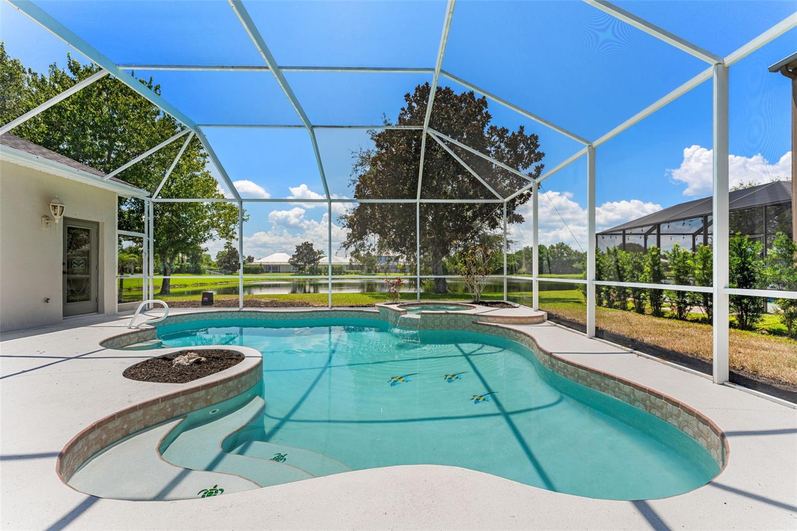 SAWGRASS AT SUNTREE PHASE ONE - Residential