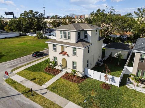 A home in TAMPA