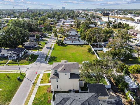 A home in TAMPA