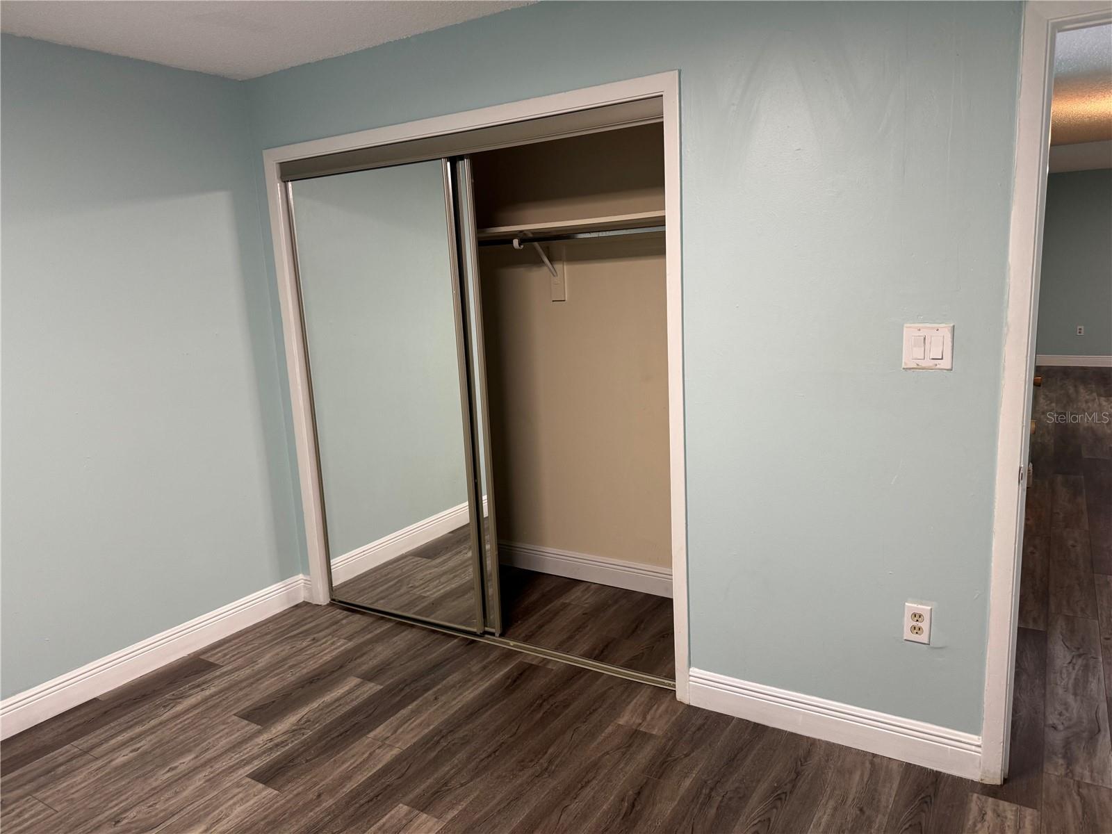 SANDLEWOOD CONDO - Residential