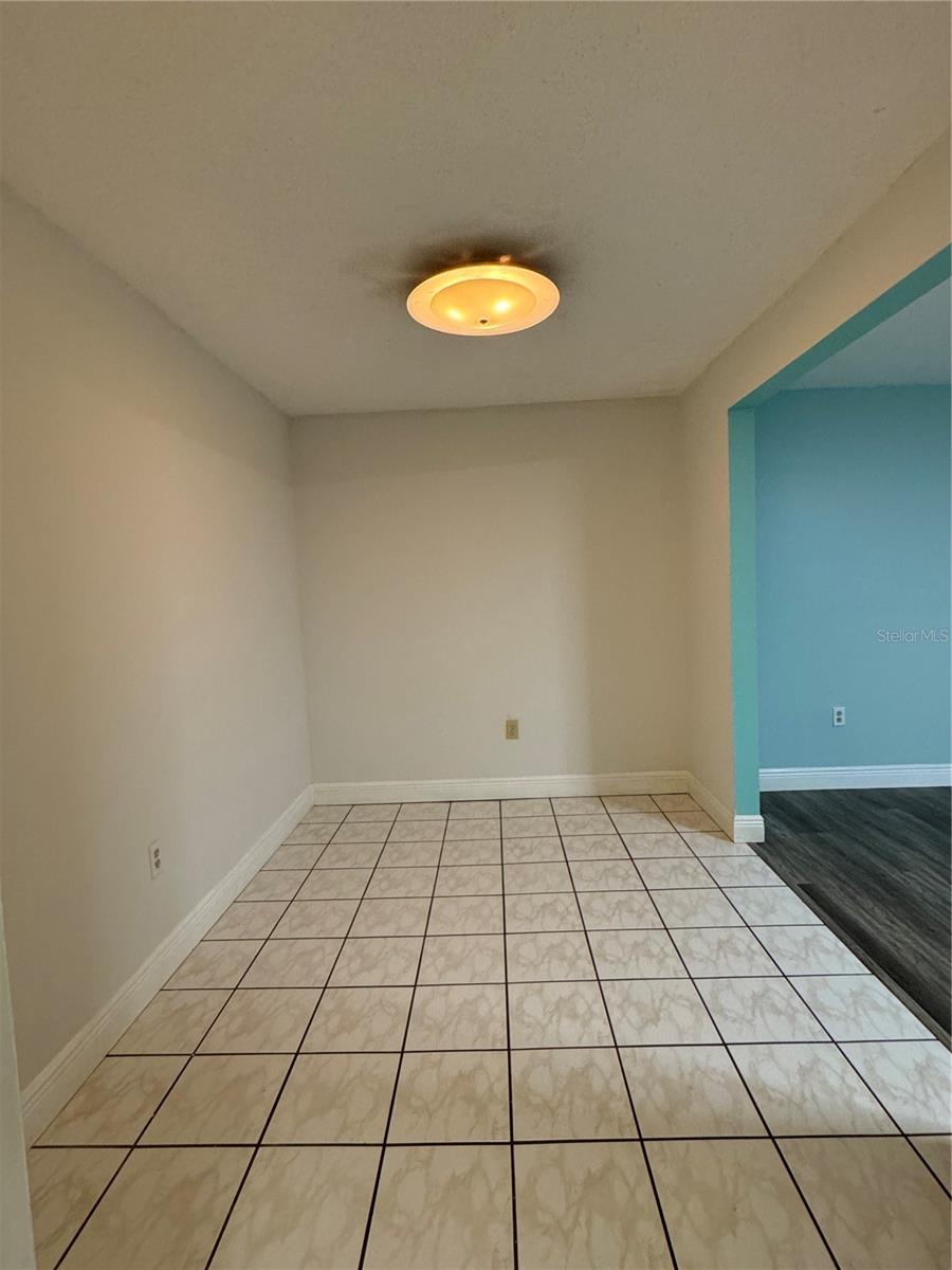 SANDLEWOOD CONDO - Residential