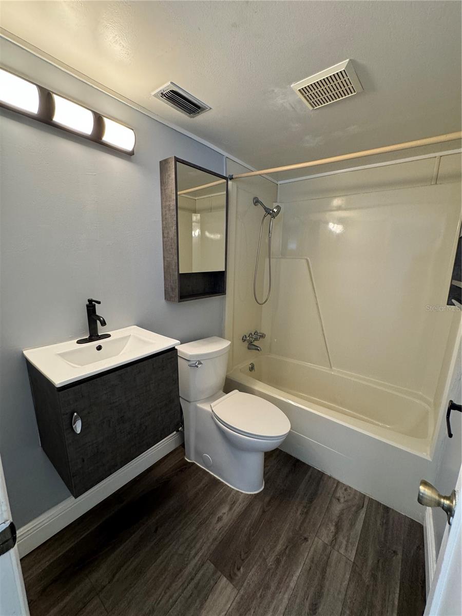 700 E AIRPORT BOULEVARD G4