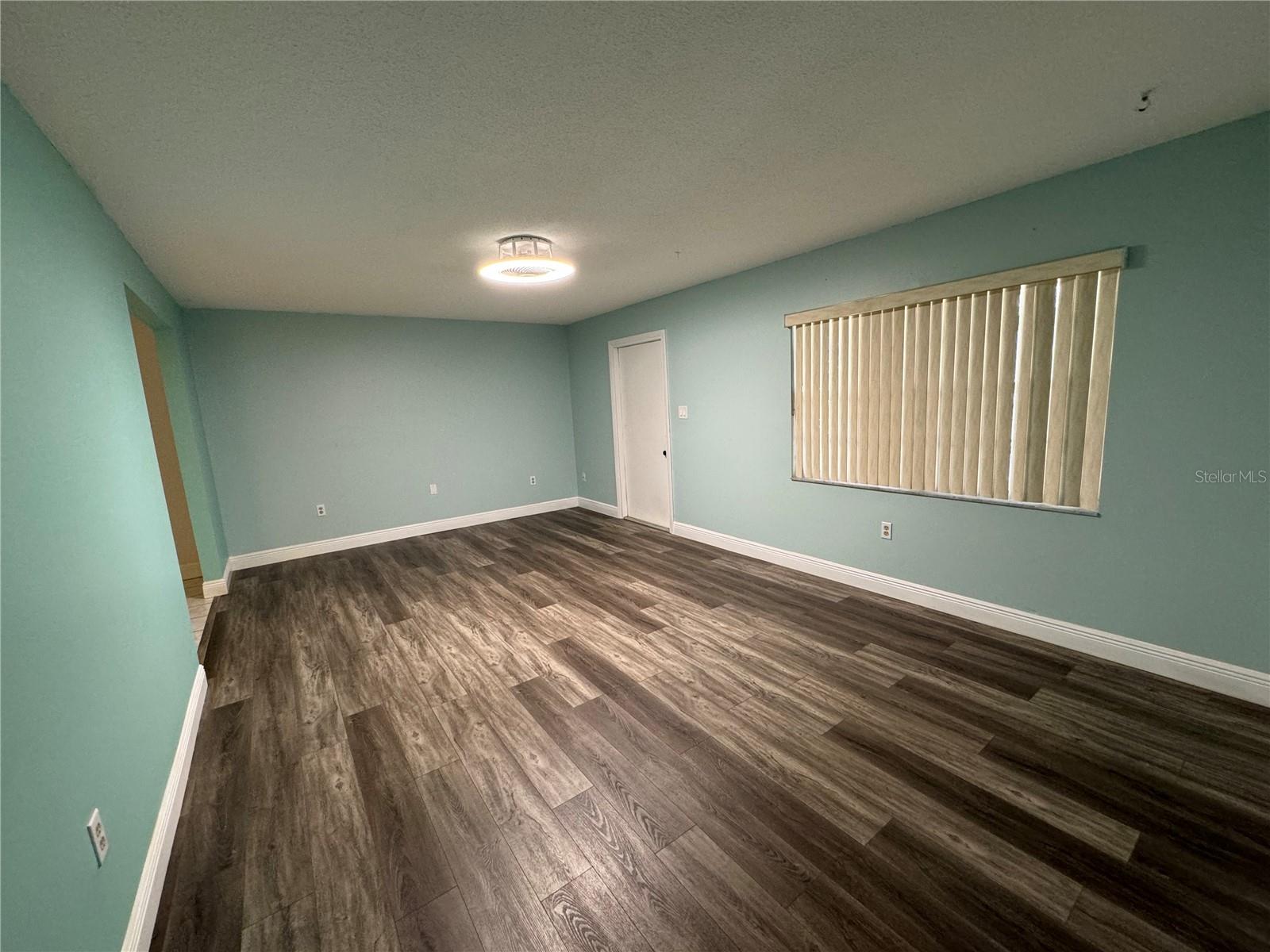 SANDLEWOOD CONDO - Residential