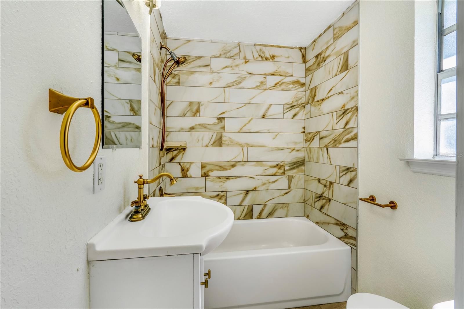 PLANTATION ESTATES UNIT 01 - Residential