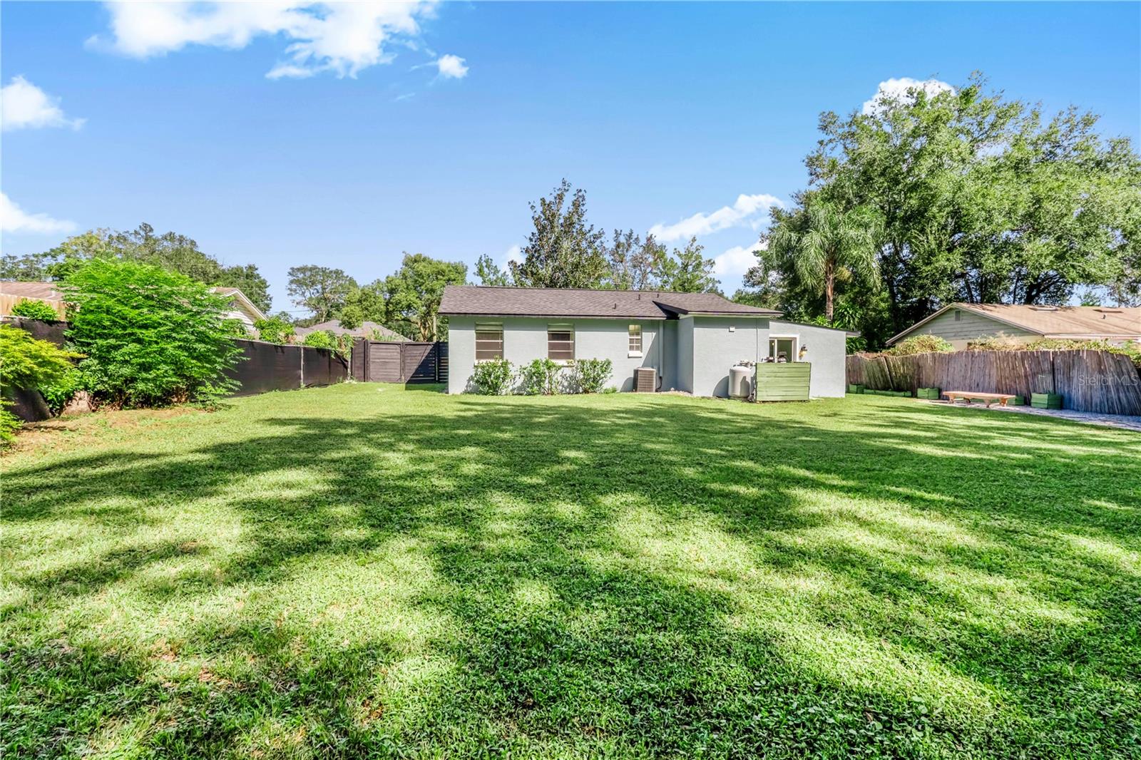 PLANTATION ESTATES UNIT 01 - Residential