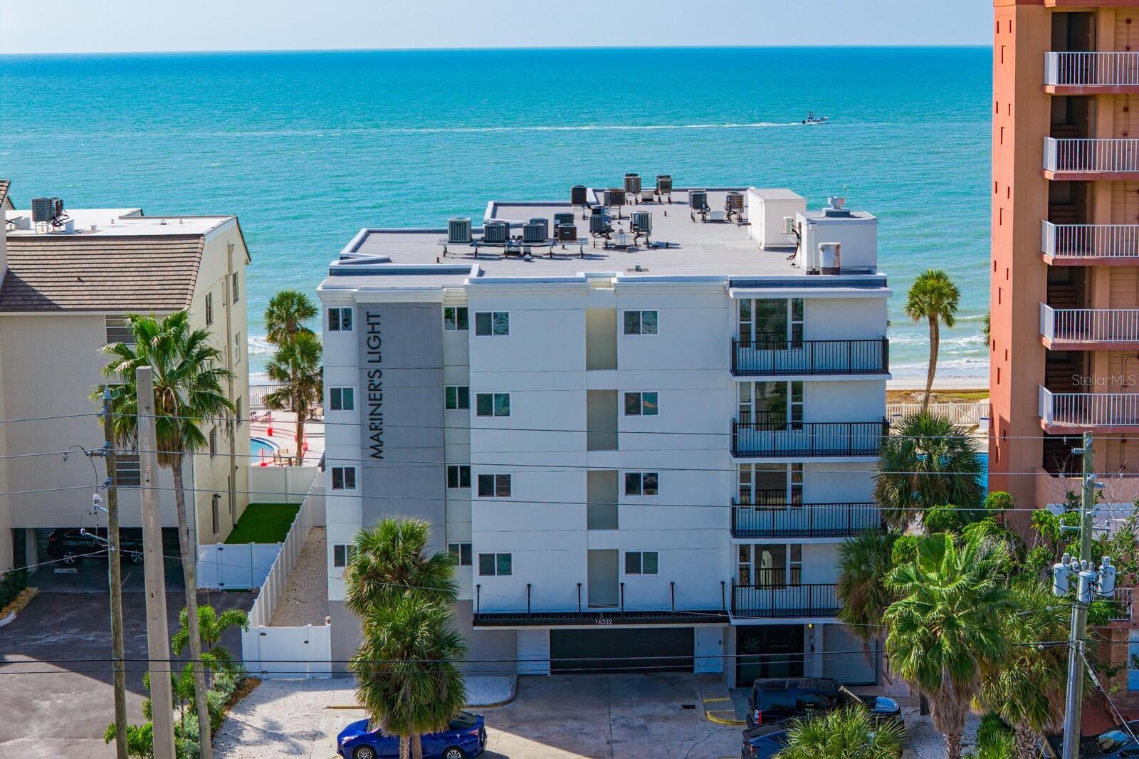 MARINERS LIGHT CONDO - Residential