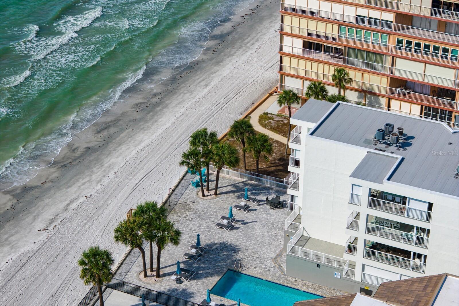 MARINERS LIGHT CONDO - Residential