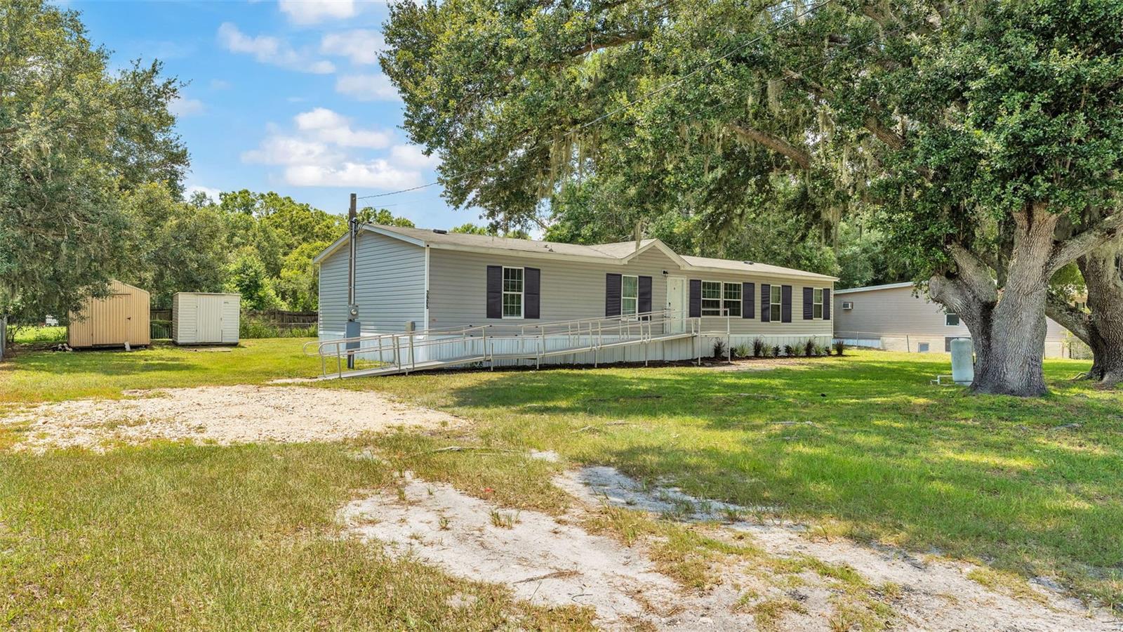 KOSSUTHVILLE - Residential