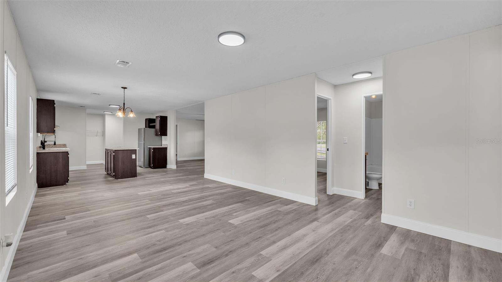 KOSSUTHVILLE - Residential