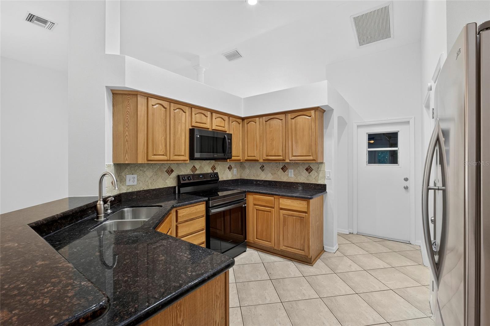 EAGLEBROOK PH 2 - Residential