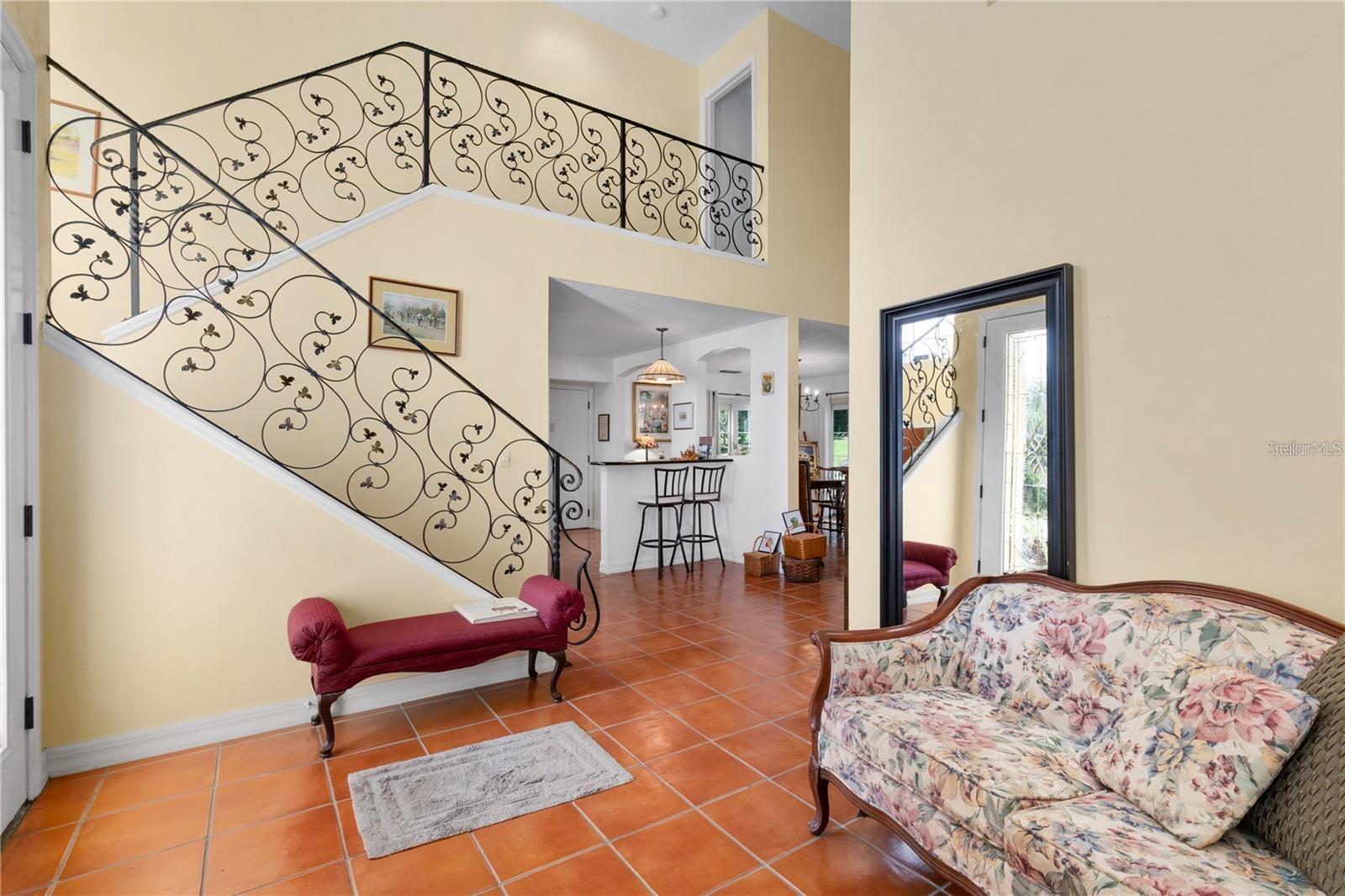 1405 HILLTOP DRIVE