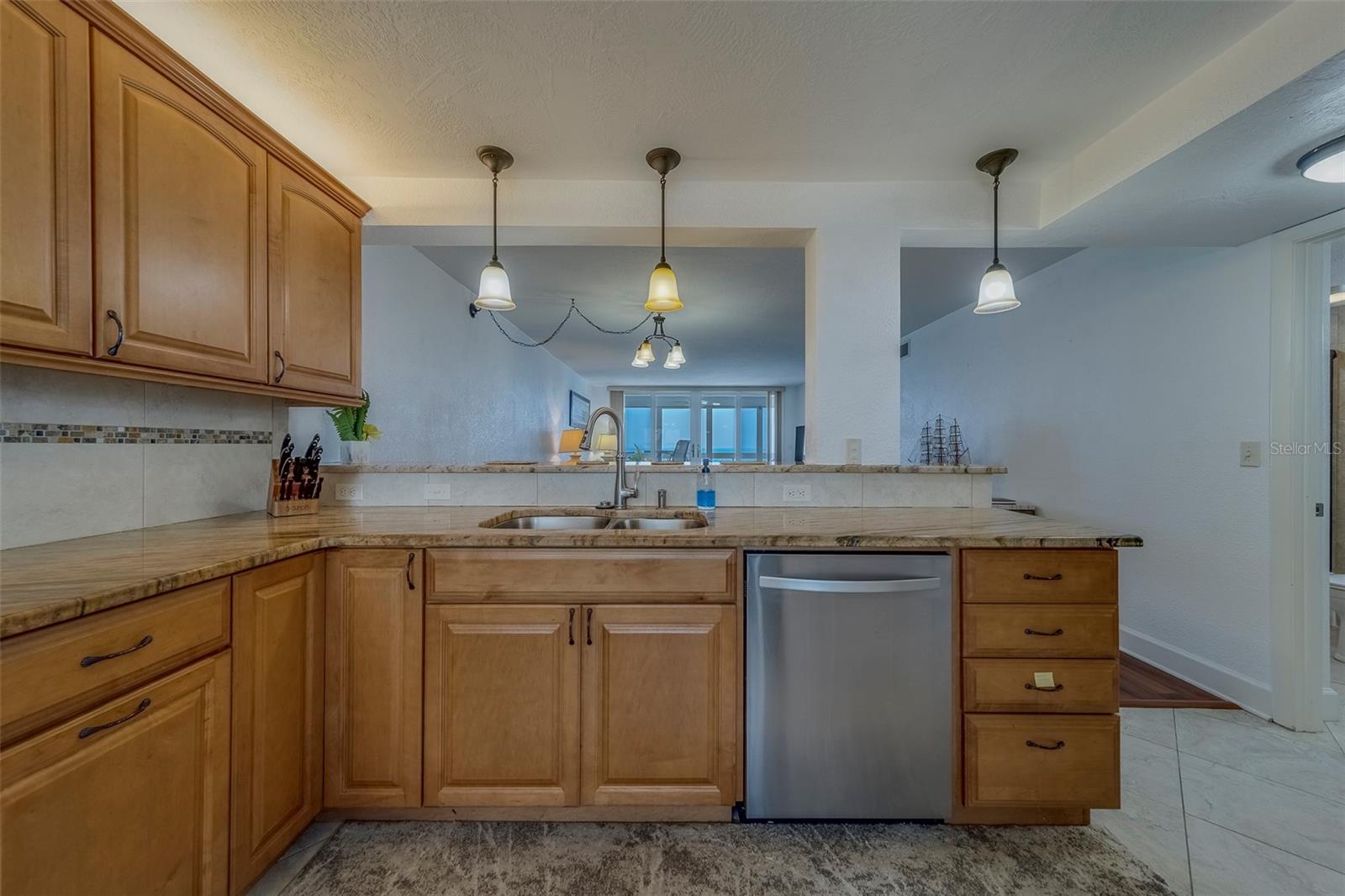 REDINGTON TOWERS 1 CONDO - Residential Lease